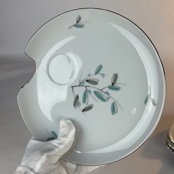 Vintage MCM China Appetizer Plate Set - Picture 2 of 13